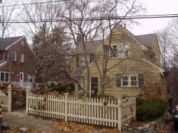 15 Coolidge Rd, Newton, MA 02459-1201