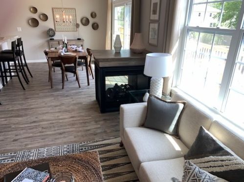 129 Barbers Corner Rd, Lemont IL 60440-2069 exterior