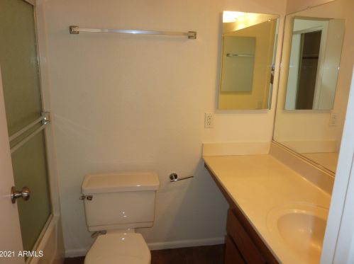 7026 42nd St, Phoenix AZ 85050-3773 exterior