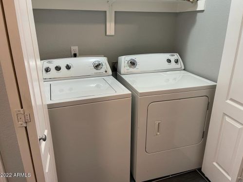 8545 Edgemont Ave, Phoenix AZ 85008-1512 exterior