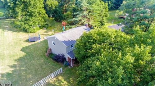 31 Courtland Dr, Wantage NJ  07461-1711 exterior