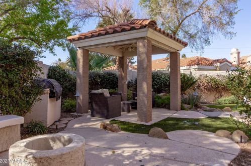 4013 Altadena Ave, Phoenix AZ 85029-3211 exterior