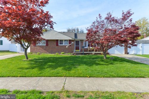 265 Ford Ave, West Deptford, NJ 08096-1152