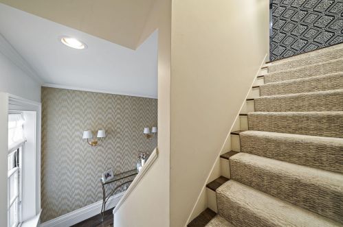 333 Brush Hl Rd, Milton MA 02186-1030 exterior