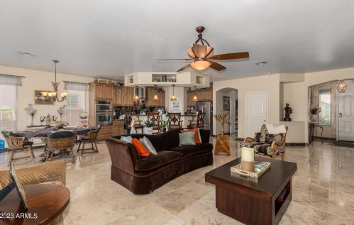 2602 Apollo Rd, Phoenix AZ 85042-5381 exterior