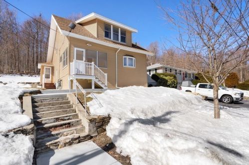 53 Chatanika Ave, Worcester, MA 01602-1111