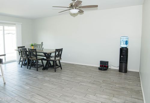 2322 Country Gables Dr, Phoenix AZ 85053-4532 exterior