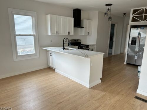 20 Campbell Ave, Belleville NJ 07109-2362 exterior