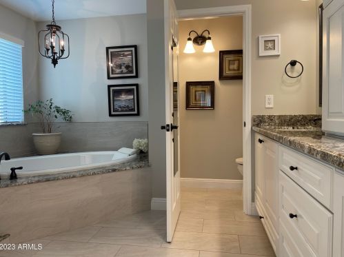 11436 27th St, Phoenix AZ 85028-1802 exterior