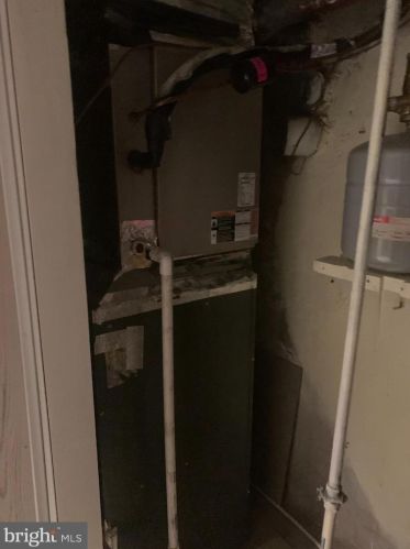 6822 Loretto Ave, Philadelphia PA 19111-5844 exterior