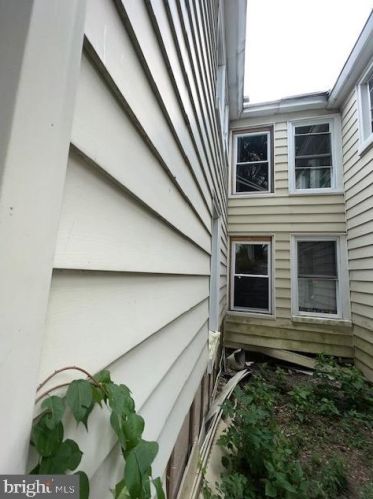 306 12th St, Primrose PA 17901-2221 exterior