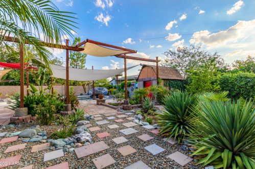 18824 30th St, Phoenix AZ  85050-3412 exterior