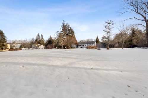 232 Littlefield Rd, Acton MA 01719-1214 exterior