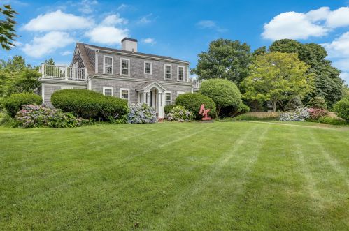 75 Main St, Chatham MA 02633-2419 exterior