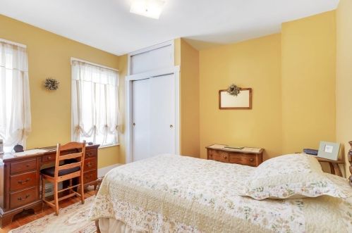 54 Everett St, Everett MA 02149-1102 exterior