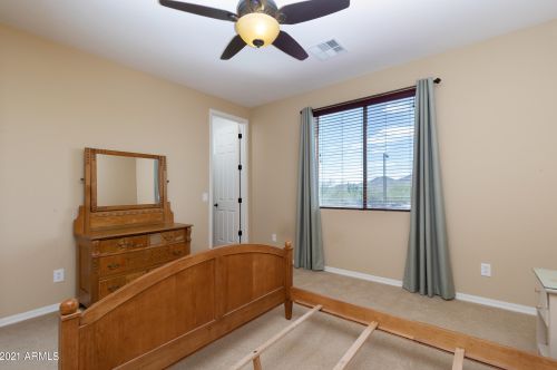 1605 Aloe Vera Dr, Phoenix AZ 85085-8053 exterior