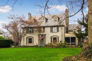 88 Drexel Ave, Columbus, OH 43209-1427