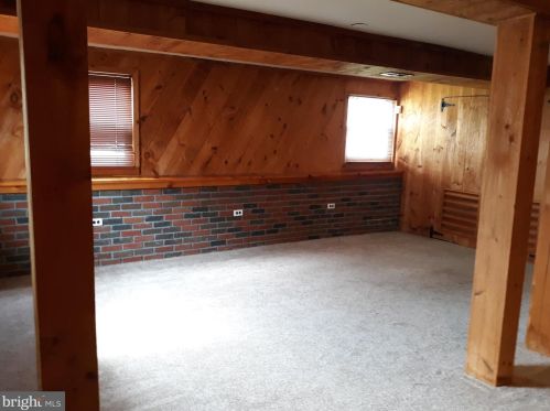 225 Marion Ave, West Deptford NJ 08093-1824 exterior