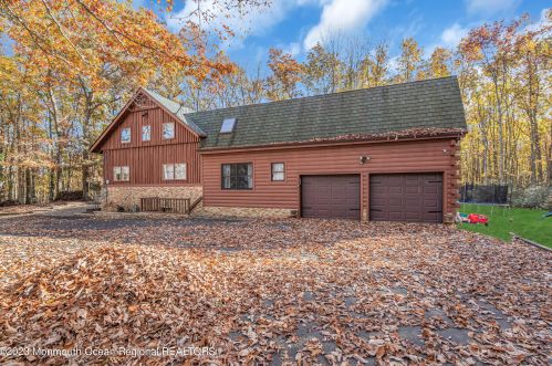 218 Chandler Rd, Jackson Twp NJ  08527-4339 exterior