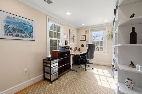 111 Upland Ave, Newton MA 02461-2112 exterior