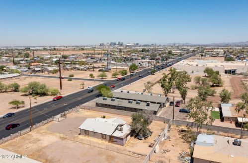 4607 16 St, Phoenix AZ 85006-3709 exterior