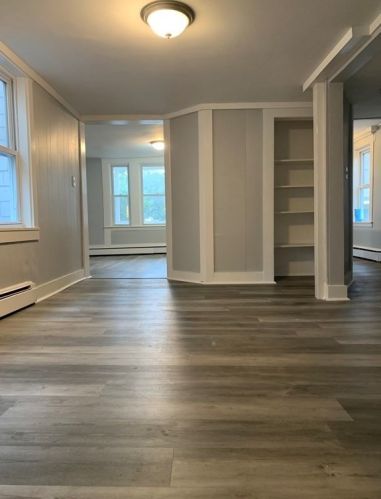 301 Maxfield St, New Bedford MA 02740-4328 exterior