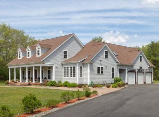 82 Cedar St, Rehoboth, MA 02769-2524