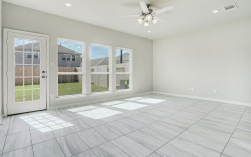 502 6 St, Morgans Point TX 77571-4910 exterior