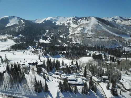229 White Pne Cyn Rd, Park City UT 84060-6506 exterior