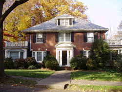 25 Devon Rd, Newton, MA 02459-1647