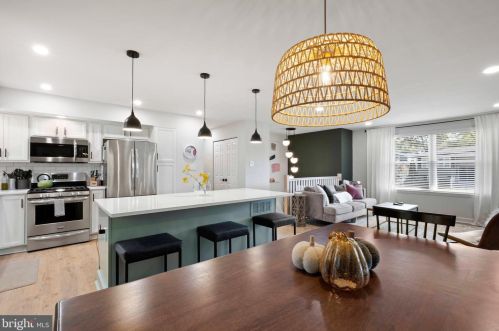 109 Central Ave, West Deptford NJ  08097-1210 exterior