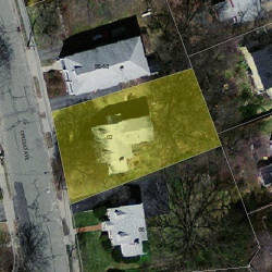 62 Circuit Ave, Newton MA  02461-1603 aerial view