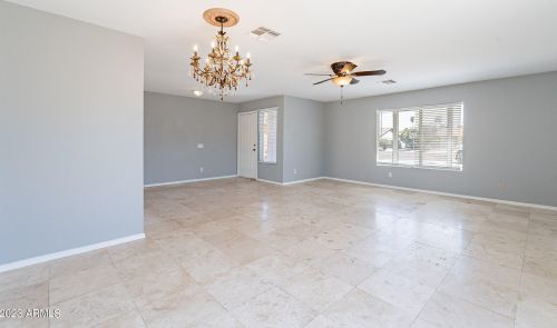 6838 42nd Way, Phoenix AZ  85042-5211 exterior