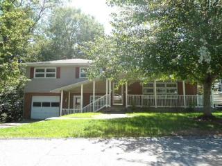 3248 Holt St, Ashland KY  41101-4036 exterior