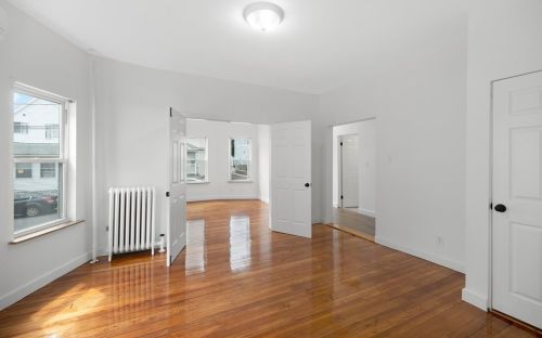 36 Lambert Ave, Chelsea MA 02150-1304 exterior