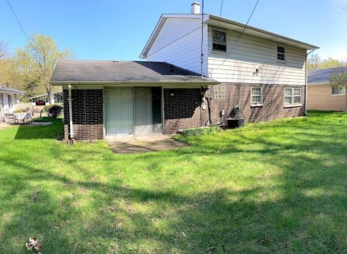 8301 Hickory Ave, Gary IN  46403-2217 exterior