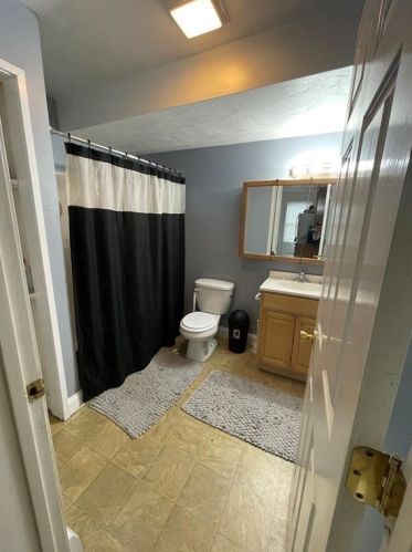 14 Benefit Ter, Worcester MA 01610-1509 exterior