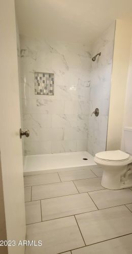 1909 Atlanta Ave, Phoenix AZ 85040-2708 exterior