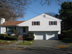 120 Olde Field Rd, Newton, MA 02459-2720