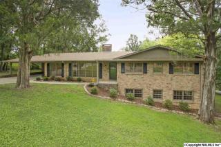 404 Dell Ave, Huntsville, AL 35802-3150