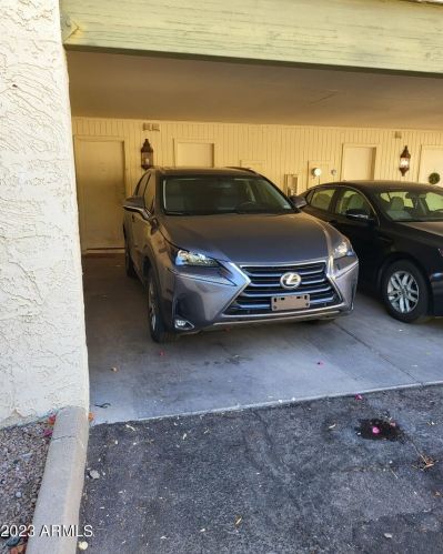 8821 48th St, Phoenix AZ 85044-5327 exterior