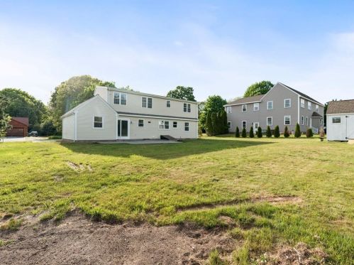 39 Riv St, Seekonk MA 02771-4706 exterior