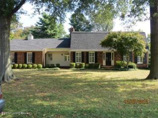 2301 Northfield Dr, Louisville KY  40222-6326 exterior