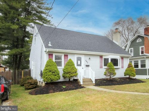 243 Thomson Ave, West Deptford, NJ 08066-1640