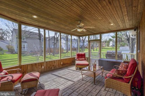 8556 Window Latch Way, Columbia MD 21045-5637 exterior