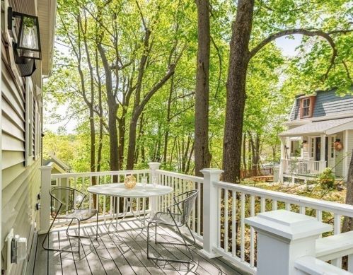 58 Westminster Ave, Arlington MA  02474-2733 exterior