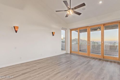 21 Beryl Ave, Phoenix AZ  85021-2480 exterior