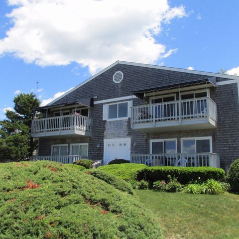 4 Deacons Ave, Falmouth MA  02540-3496 exterior