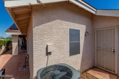 930 Annette Dr, Phoenix AZ 85022-1038 exterior