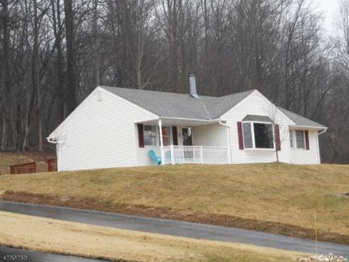 294 Church Rd, Milford NJ  08848-1808 exterior